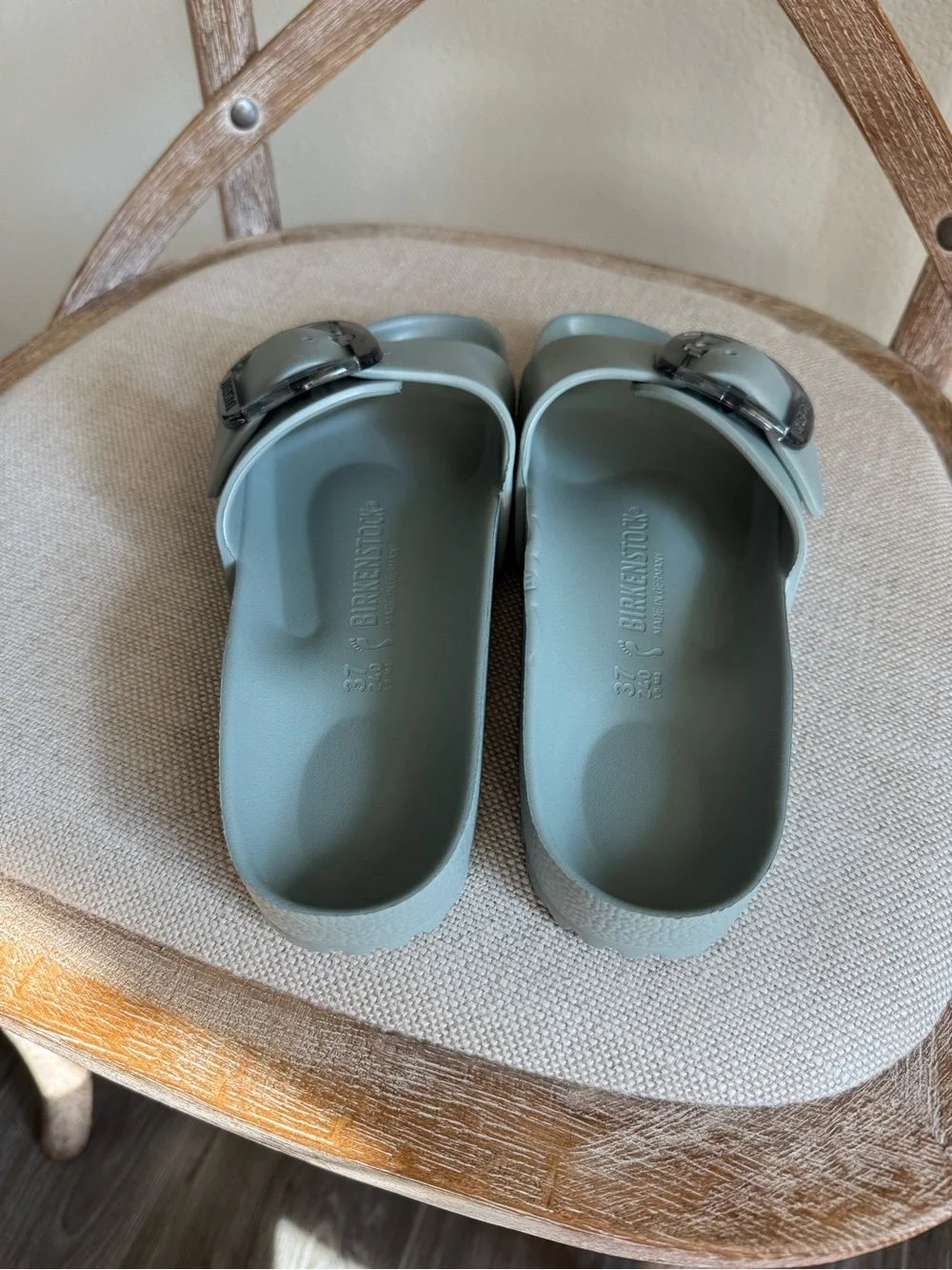 Birkenstock Single-Buckle Slide Sandals in Light blueish Gray